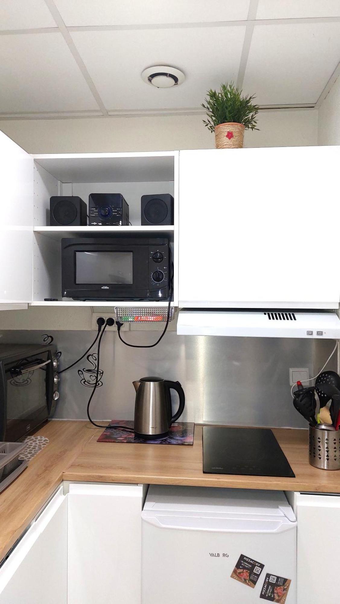 Apartament A 10Mn Des Arenes F2 Au Calme Avec Garage Gratuit Nîmes Zewnętrze zdjęcie