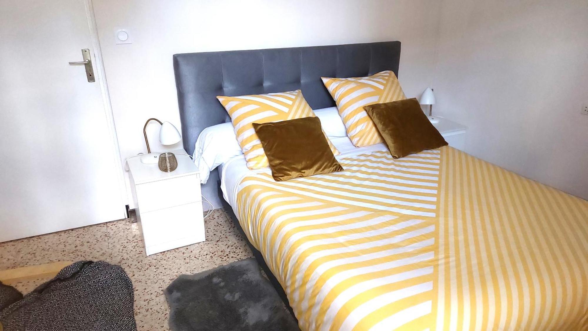 Apartament A 10Mn Des Arenes F2 Au Calme Avec Garage Gratuit Nîmes Zewnętrze zdjęcie