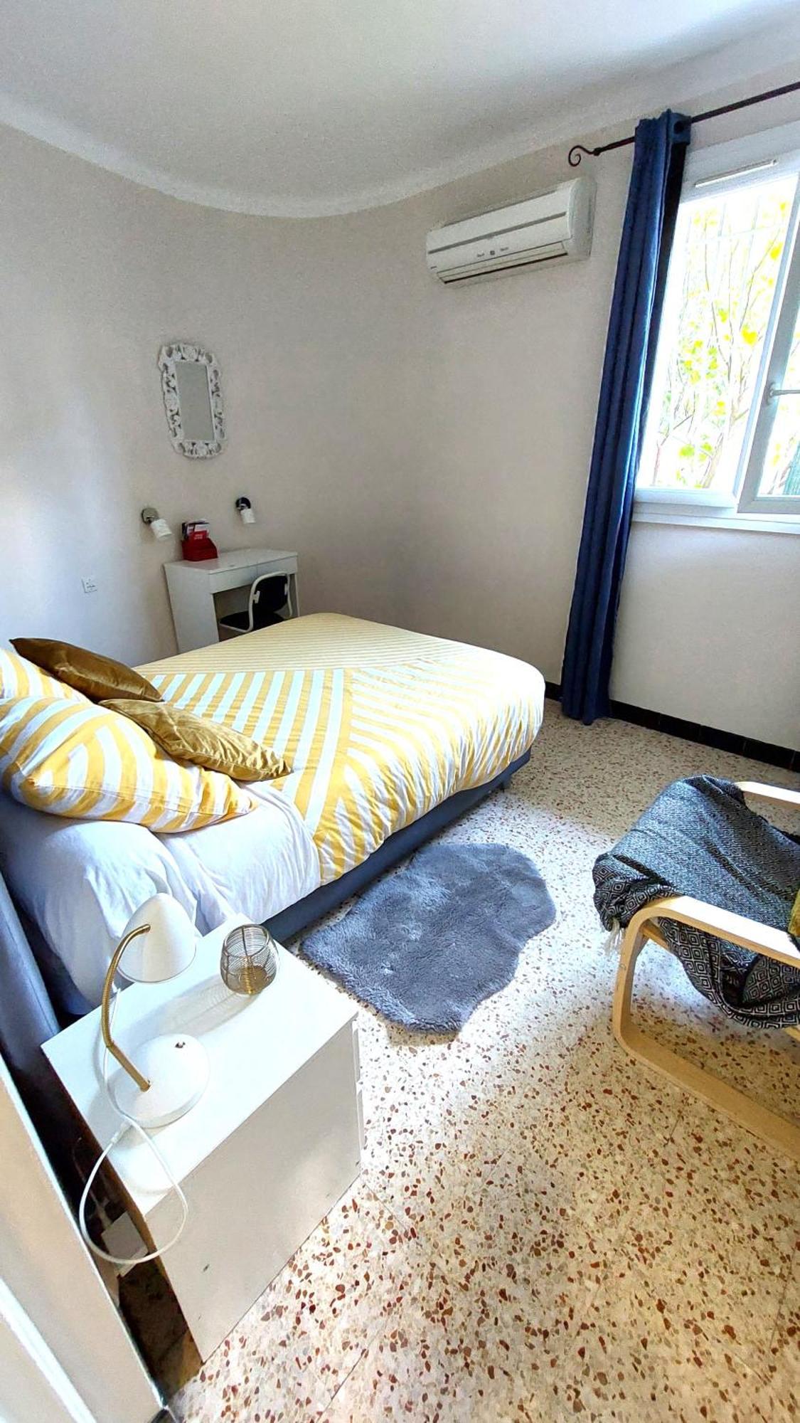 Apartament A 10Mn Des Arenes F2 Au Calme Avec Garage Gratuit Nîmes Zewnętrze zdjęcie